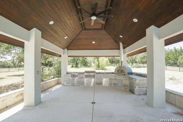 922 Maximino Ridge Bulverde, TX 78163