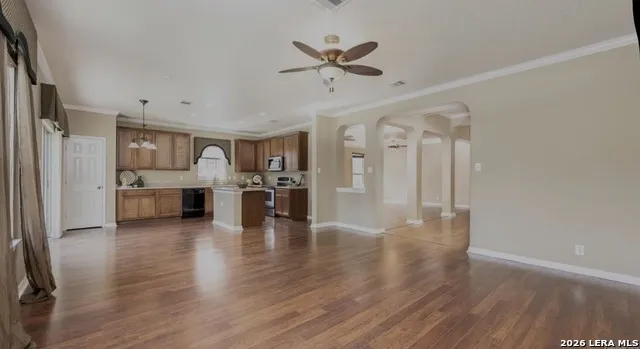 8023 JALANE OAKS San Antonio, TX 78255