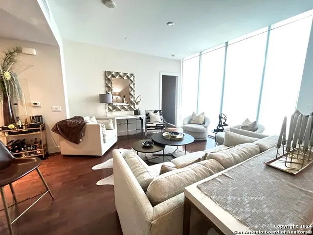 610 E Market St Unit 3109 San Antonio, TX 78205