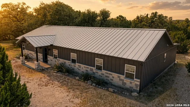 101 LIBERTY BELL LN Fischer, TX 78623