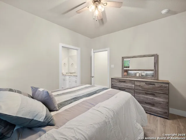 5338 Howard St San Antonio, TX 78212