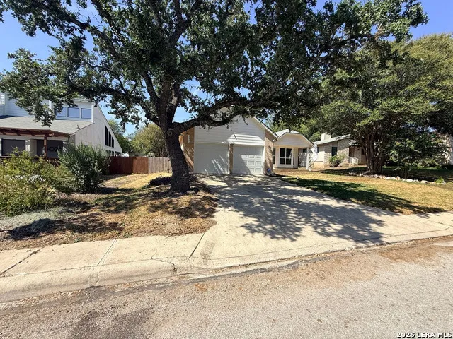 3020 MORNING TRL San Antonio, TX 78247