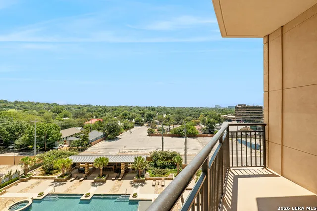 4242 Broadway Unit 503 San Antonio, TX 78209