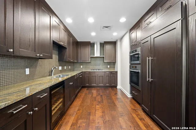 4242 Broadway Unit 503 San Antonio, TX 78209