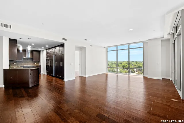 4242 Broadway Unit 503 San Antonio, TX 78209