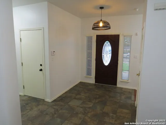 108 Phantom Crk Cibolo, TX 78108