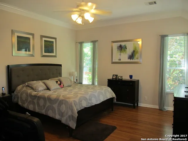 118 STONEWALL BND San Antonio, TX 78256