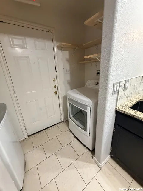 6131 LAKE VICTORIA ST San Antonio, TX 78222