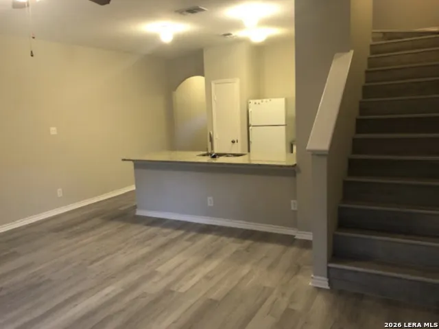 7806 KINGSBURY WOOD Unit 3 San Antonio, TX 78240