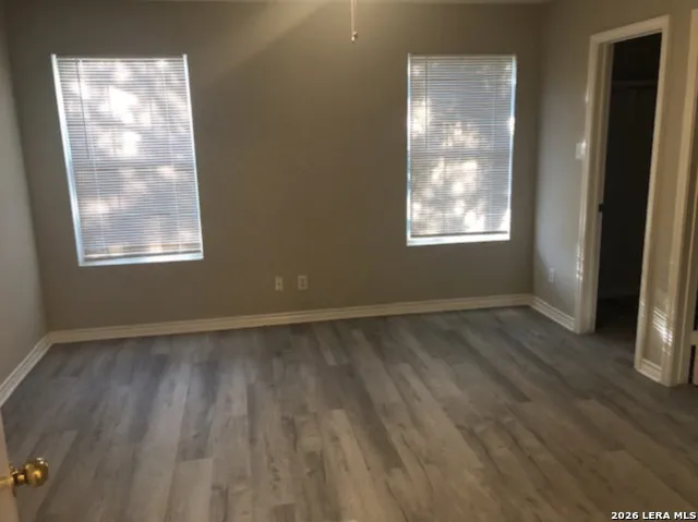 7806 KINGSBURY WOOD Unit 3 San Antonio, TX 78240