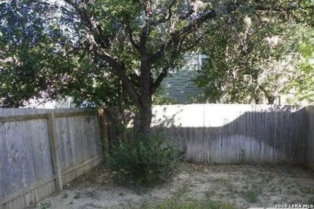 7806 KINGSBURY WOOD Unit 3 San Antonio, TX 78240