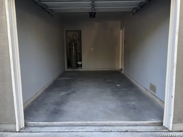 7806 KINGSBURY WOOD Unit 3 San Antonio, TX 78240