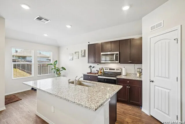 841 BAHIA PL Seguin, TX 78155