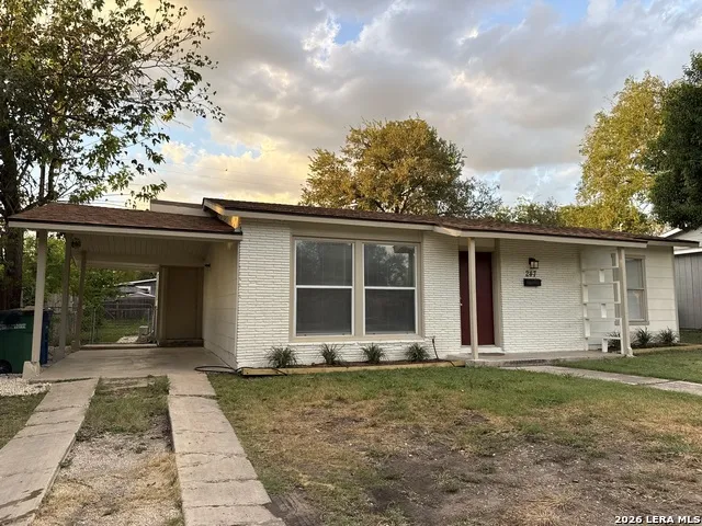 247 GREENHILL PASS San Antonio, TX 78213