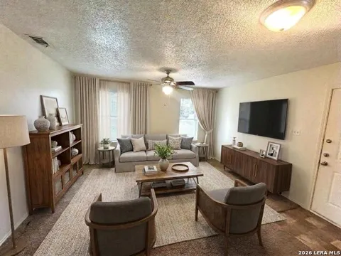 3607 Bremen Avenue Unit 2