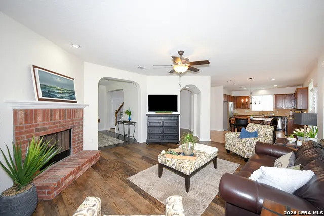 23815 Misty peak San Antonio, TX 78258