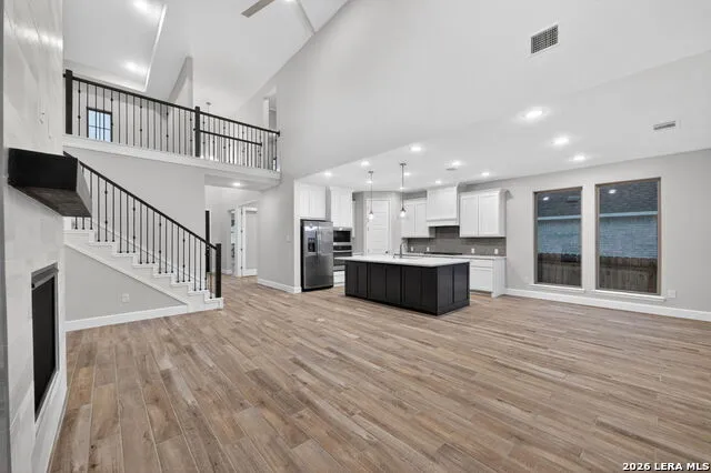 145 MERRY CALF LN Boerne, TX 78006