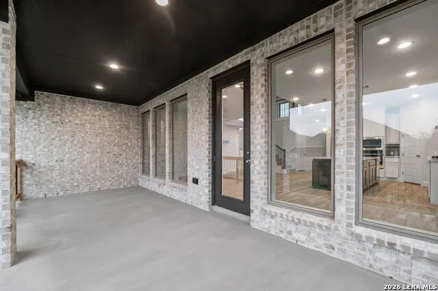 145 MERRY CALF LN Boerne, TX 78006