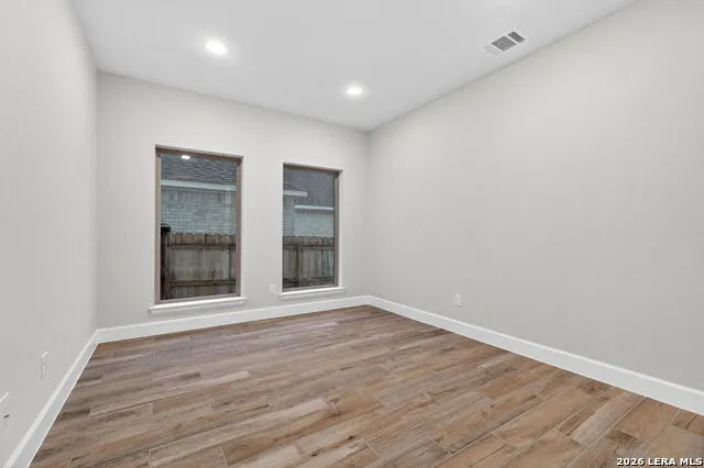 145 MERRY CALF LN Boerne, TX 78006