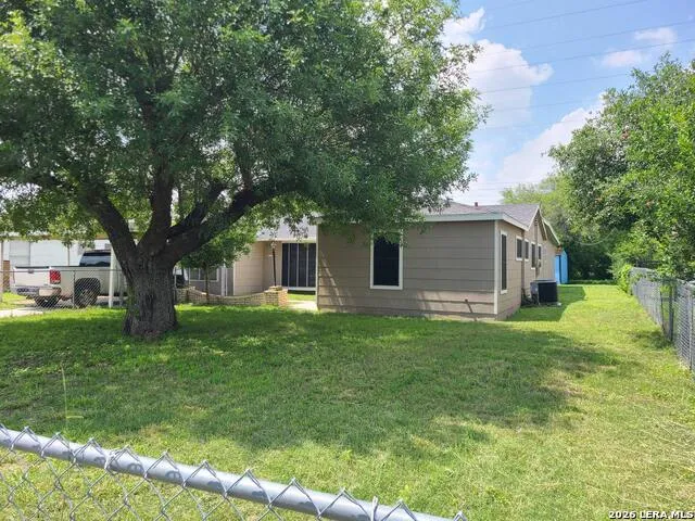 235 STIMMEL ST San Antonio, TX 78227