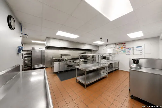 4946 Rigsby Ave San Antonio, TX 78222