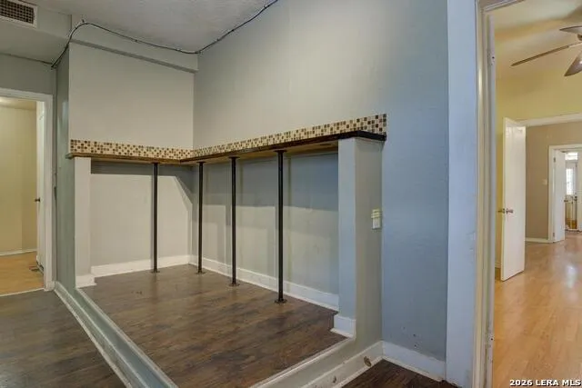 1818 San Pedro San Antonio, TX 78212