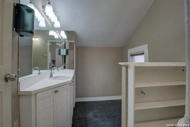 1818 San Pedro San Antonio, TX 78212