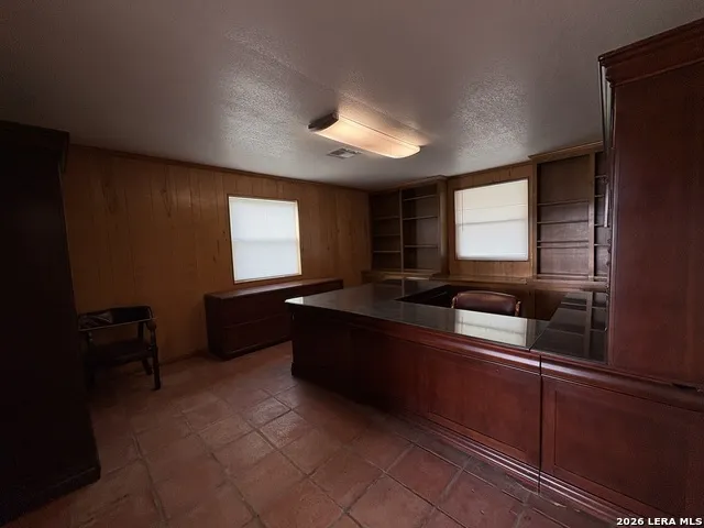 1500 Simmons Ave Jourdanton, TX 78026