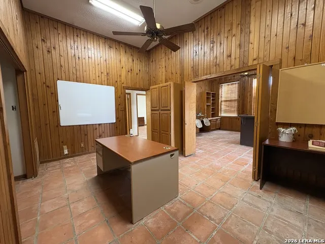 1500 Simmons Ave Jourdanton, TX 78026