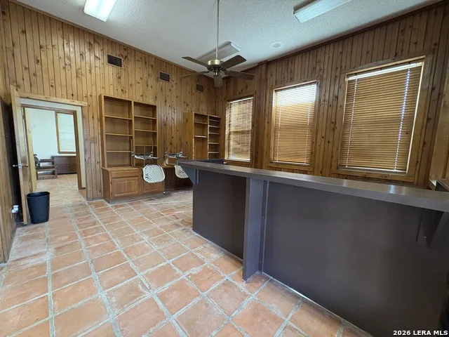 1500 Simmons Ave Jourdanton, TX 78026