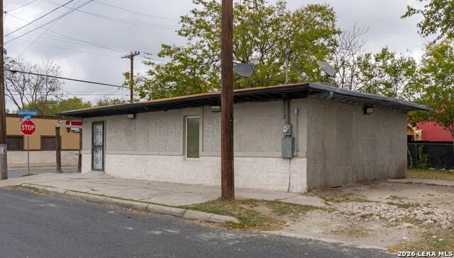 2126 Guadalupe San Antonio, TX 78207