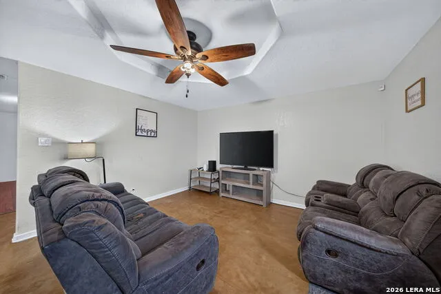 4044 W Fm 476 Poteet, TX 78065