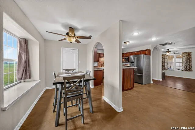 4044 W Fm 476 Poteet, TX 78065