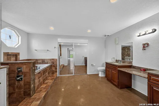 4044 W Fm 476 Poteet, TX 78065