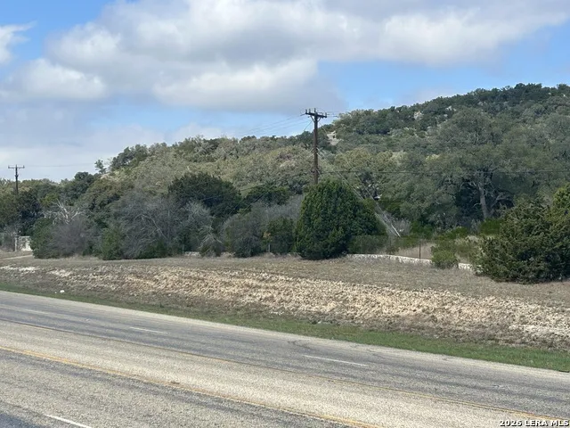 18810 Bandera Helotes, TX 78023