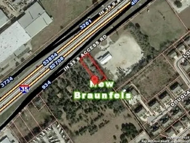 3109 Interstate 35 New Braunfels, TX 78130