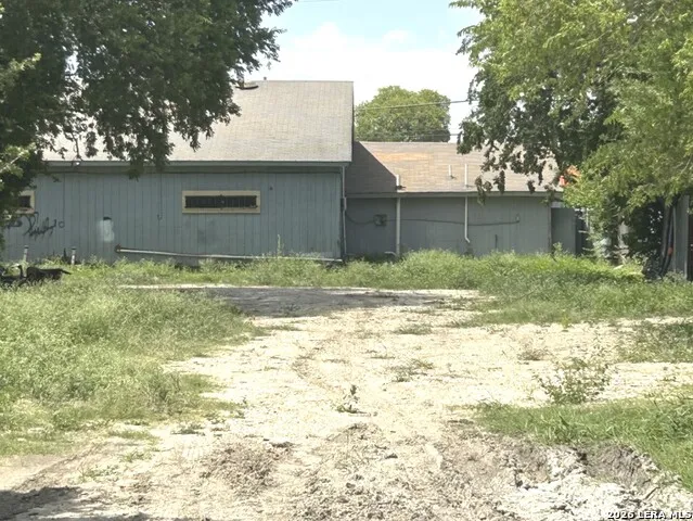 145 Tellez San Antonio, TX 78228