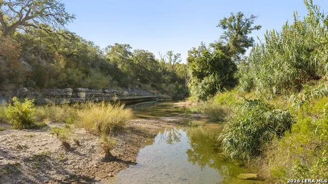 440 CHIMNEY VALLEY DR Blanco, TX 78606