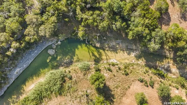 440 CHIMNEY VALLEY DR Blanco, TX 78606