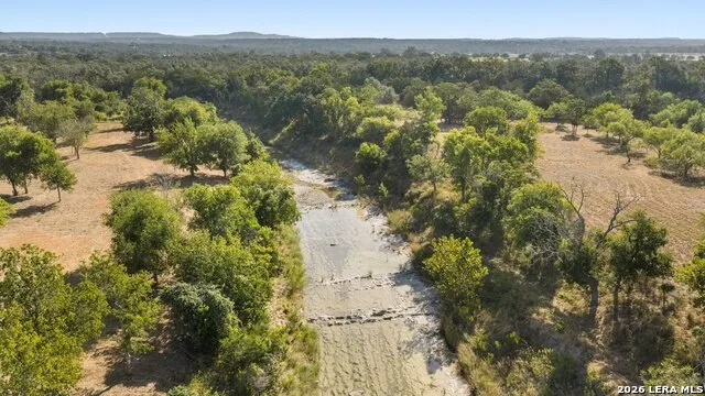 440 CHIMNEY VALLEY DR Blanco, TX 78606