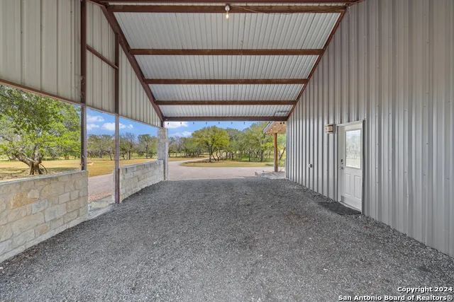 2631 us highway 281 Johnson City, TX 78636