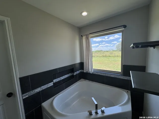 2259 County Road 325 Sabinal, TX 78881