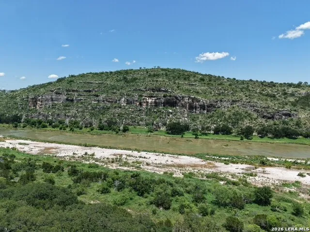 248 Persimmon Point Mason, TX 78624