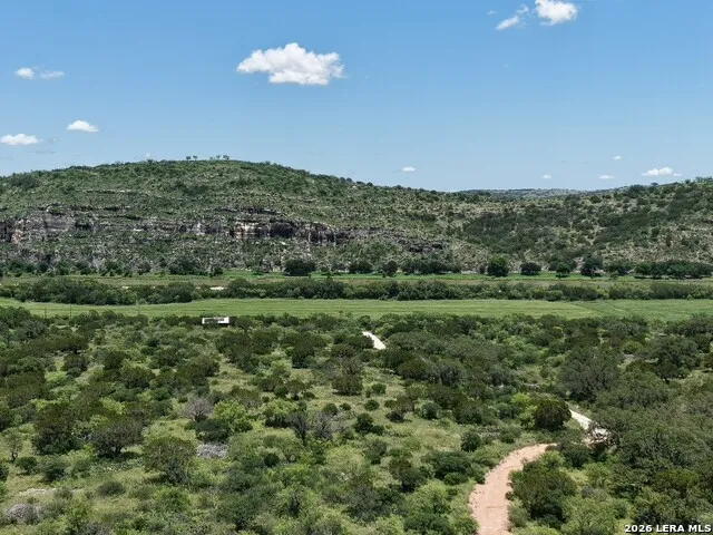 248 Persimmon Point Mason, TX 78624