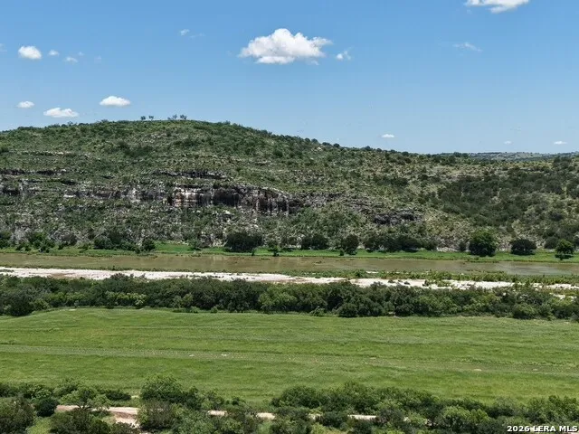 248 Persimmon Point Mason, TX 78624