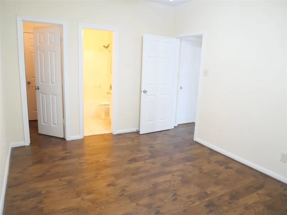 6289 Wilcrest Drive #7302 Houston, TX 77072
