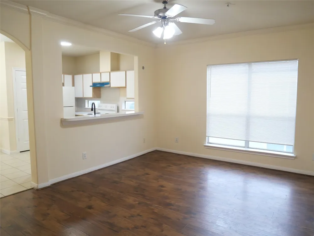 6289 Wilcrest Drive #7302 Houston, TX 77072