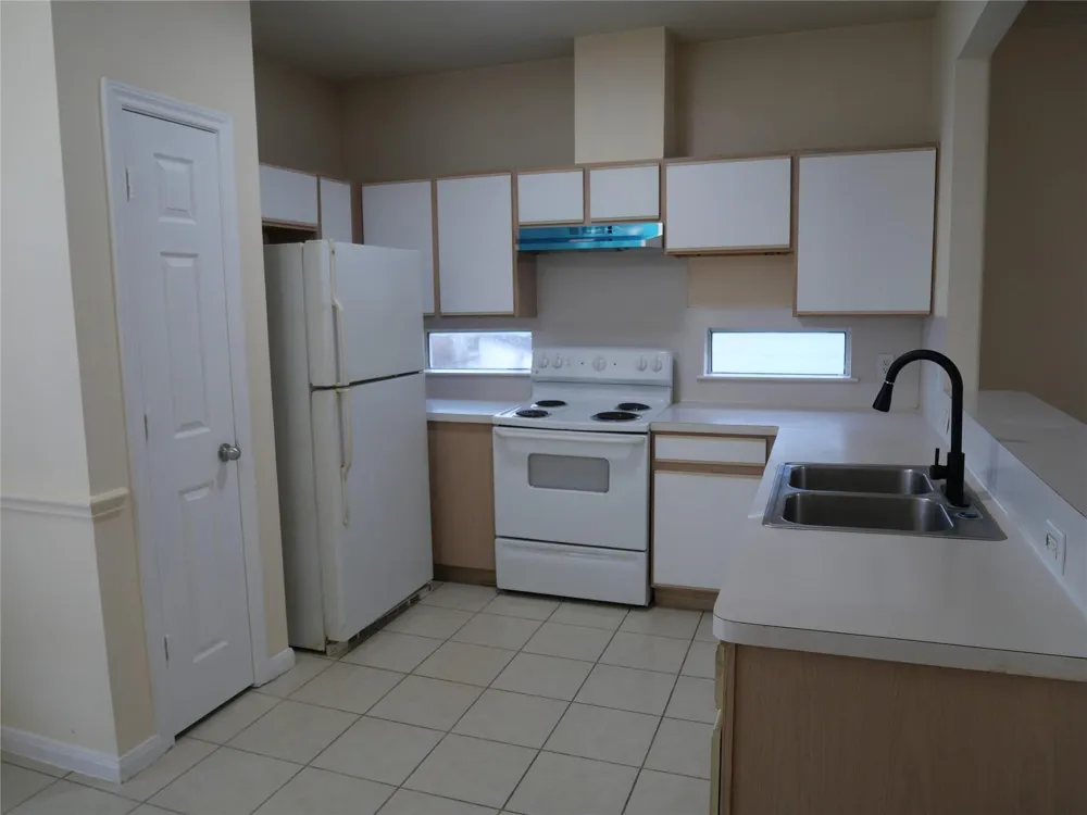 6289 Wilcrest Drive #7302 Houston, TX 77072