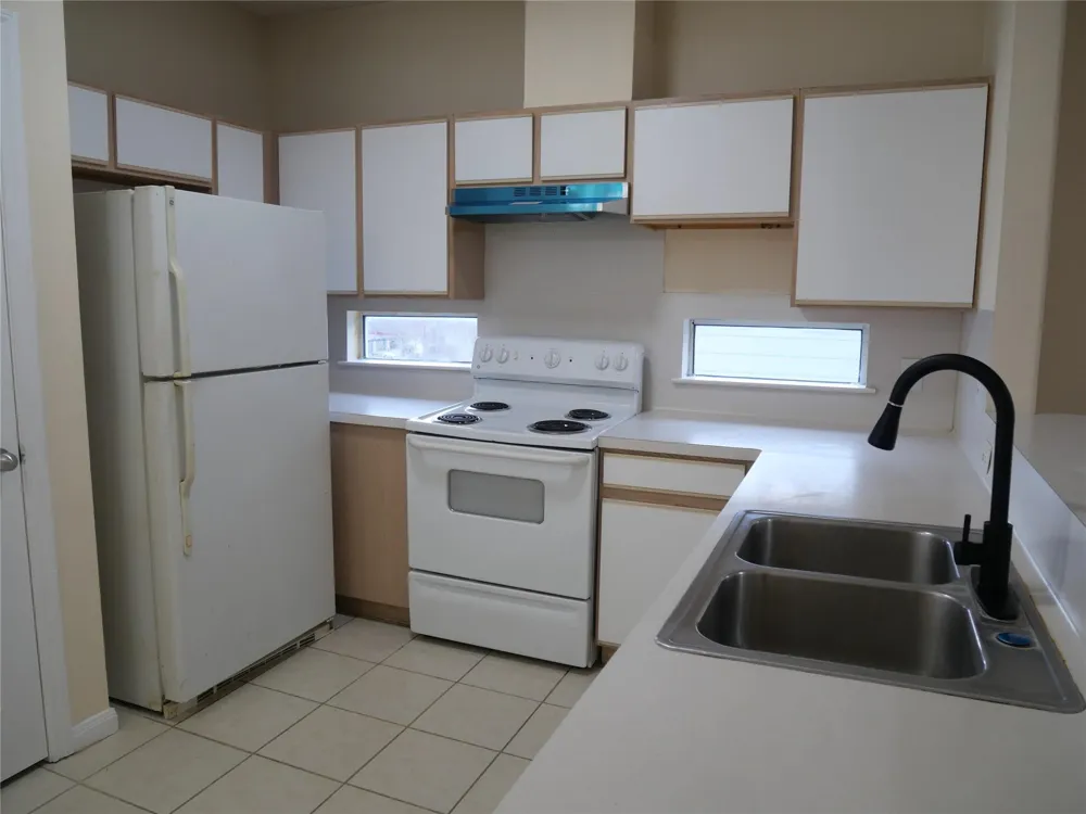 6289 Wilcrest Drive #7302 Houston, TX 77072