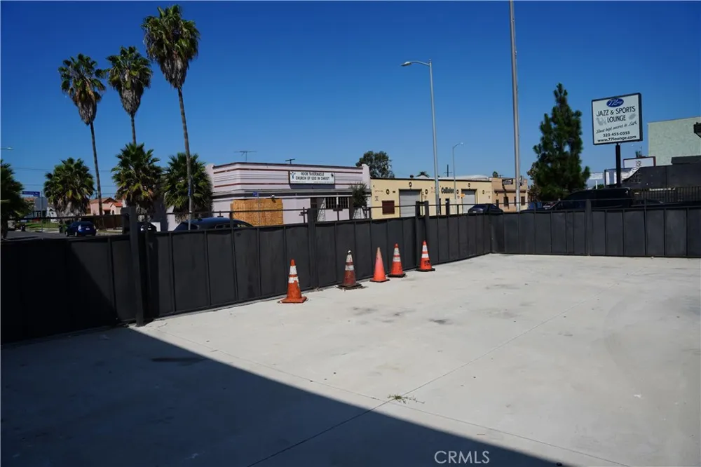 7508 S Western Ave Other, CA 90047